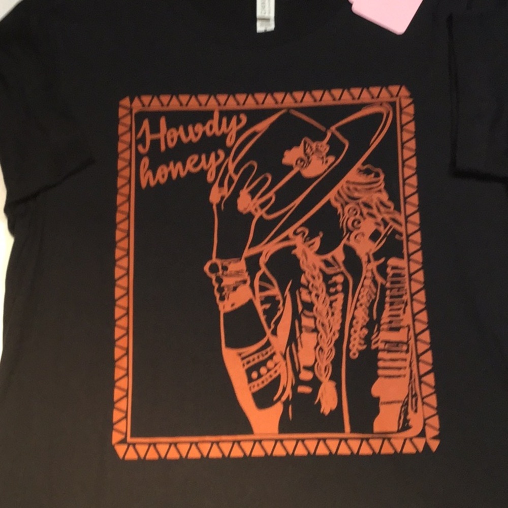 Howdy Honey Bohemian style Graphic T-shirt